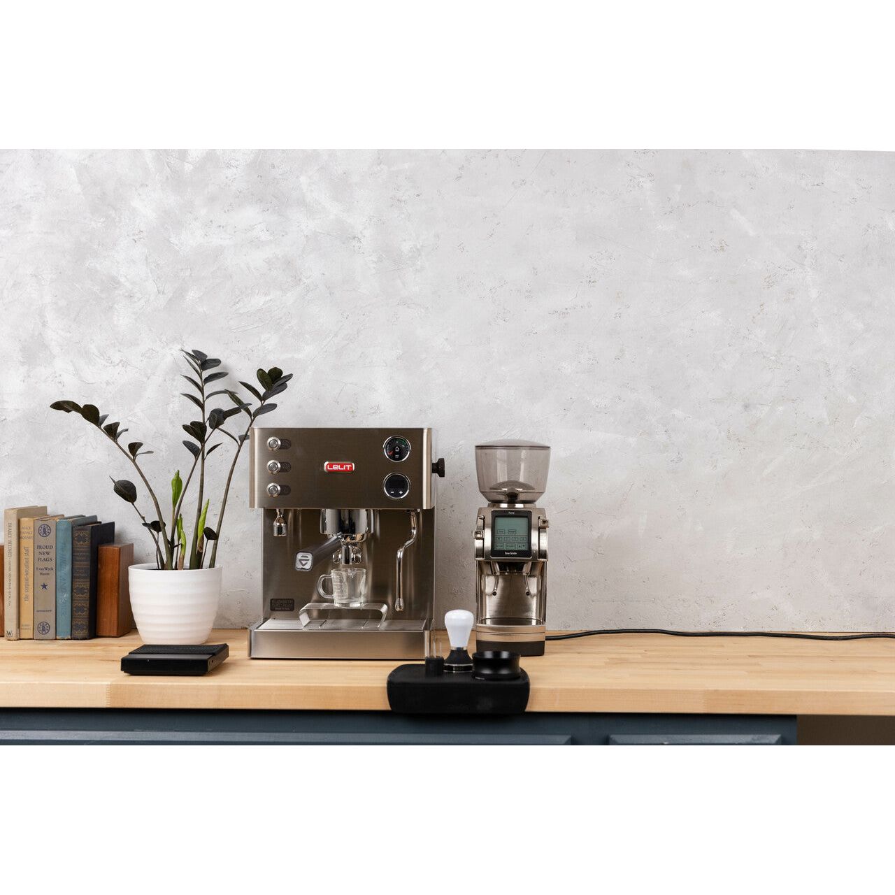 Lelit Elizabeth Espresso Machine - BrewMaster's Elite