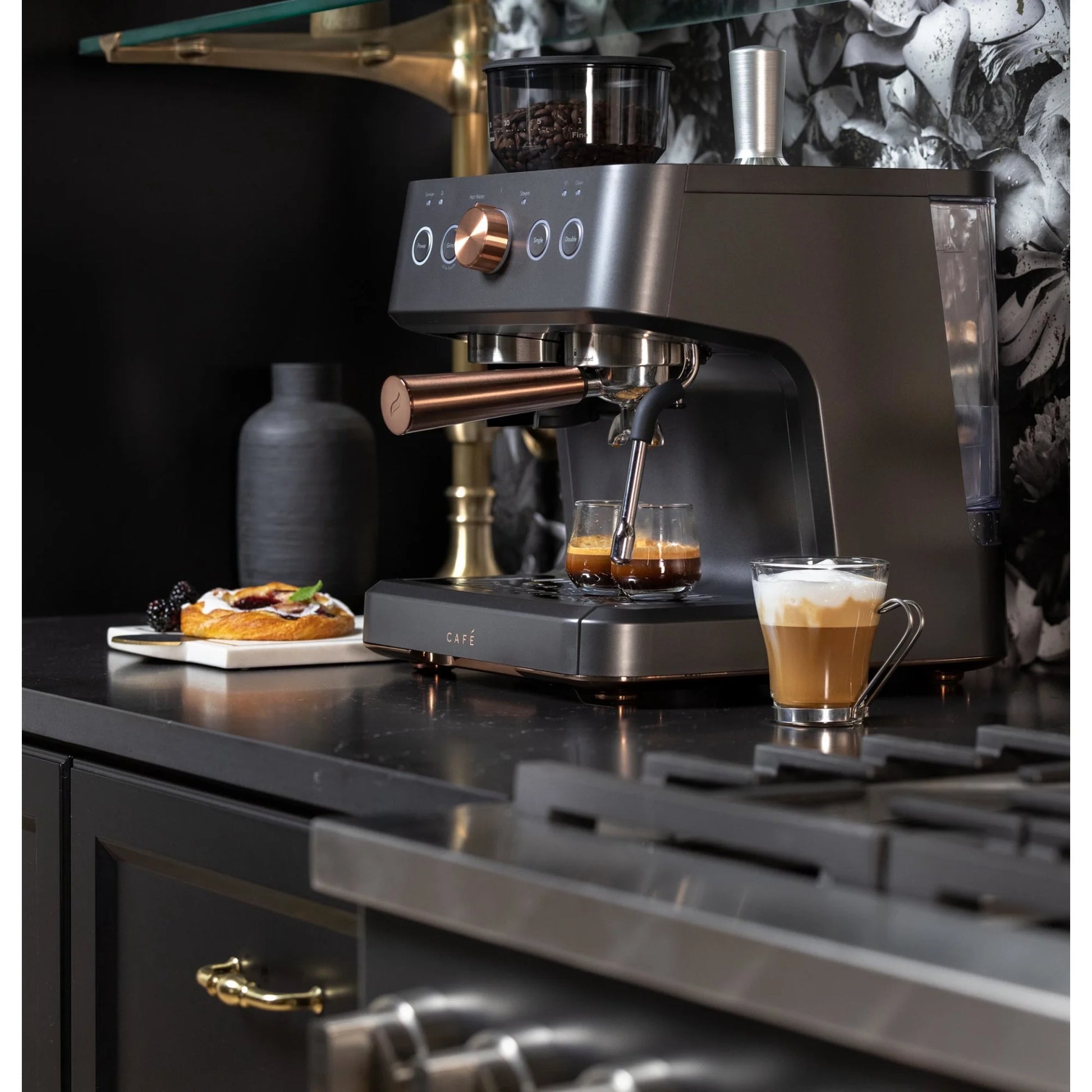 Cafe Automatic Espresso Machine, 15 Bars, Black Espresso Machines - BrewMaster's Elite
