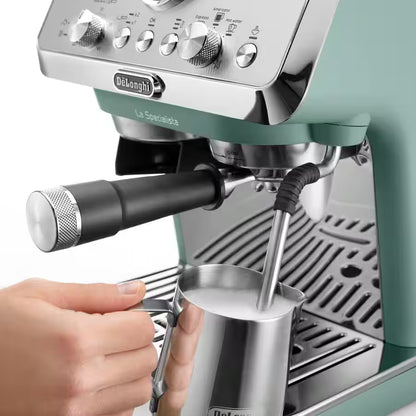 De'Longhi La Specialista Arte Compact Manual Bean-to-Cup Coffee Machine